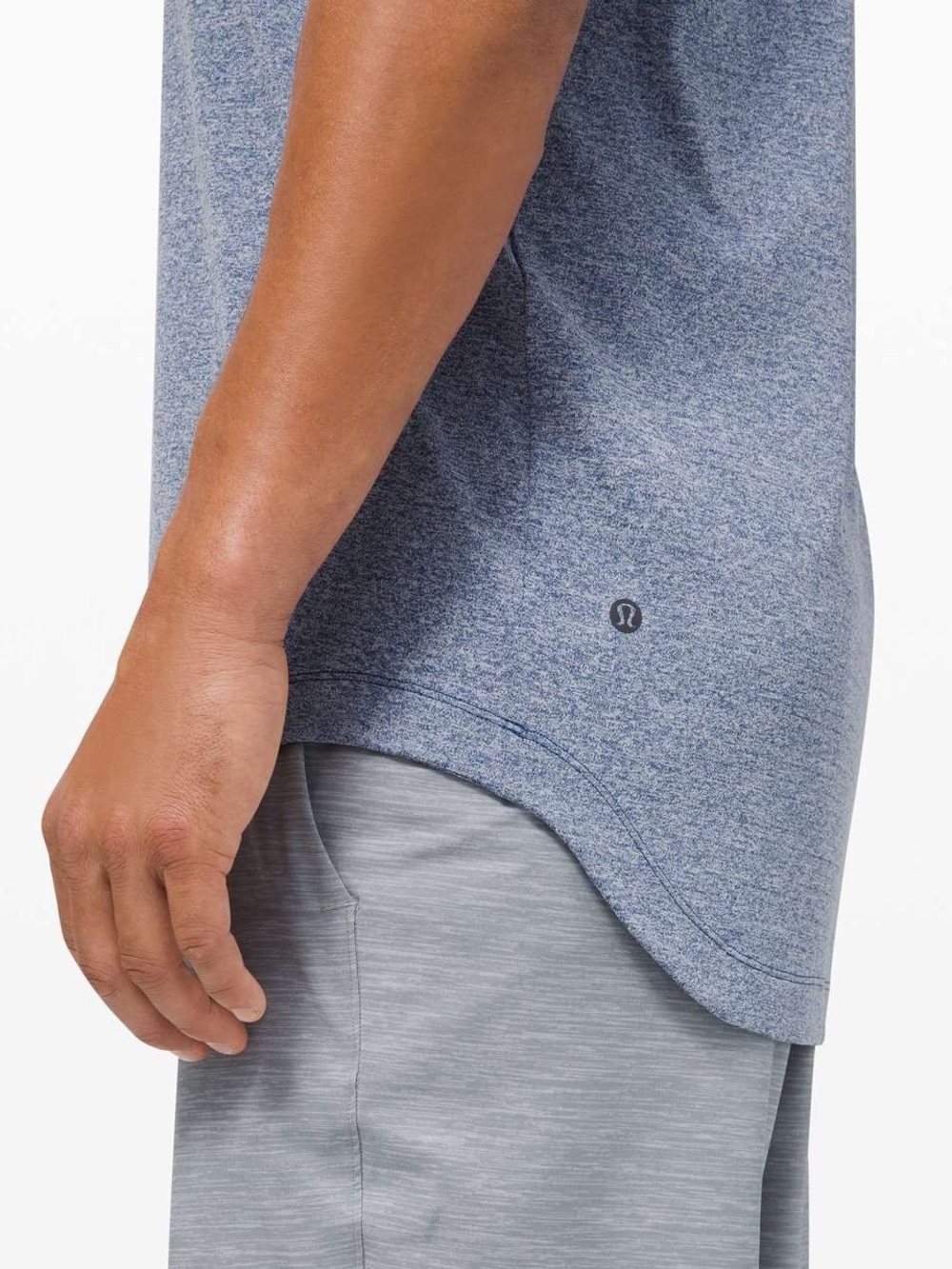 Lululemon Drysense Short Sleeve Shirt in Heathered Regatta Blue Medium - Picture 3 of 11